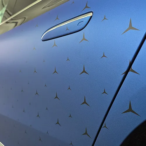 Grafický dizajn pre Mercedes-Benz zblízka - Wrapstyle Trenčín