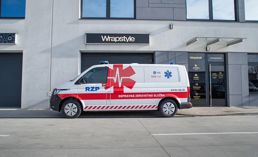 Nálepky s grafickým dizajnom na auto - Wrapstyle Trenčín